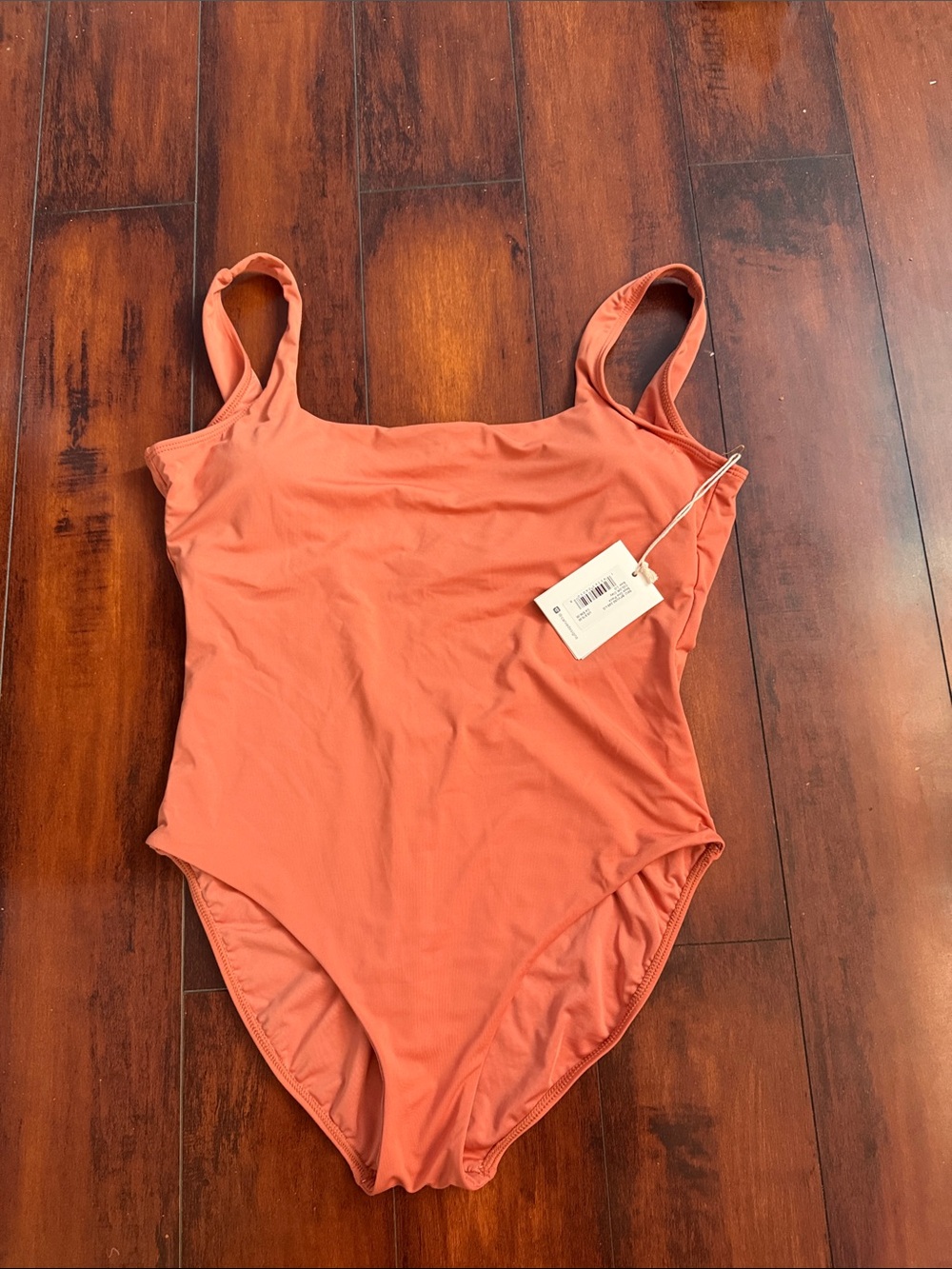 Carve Designs Clay Skye One Piece Tag